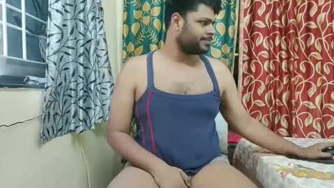 Snapshot of thecuteboyy chatting on May 7, 10:20 am thecuteboyy online show from May 7, 10:20 am