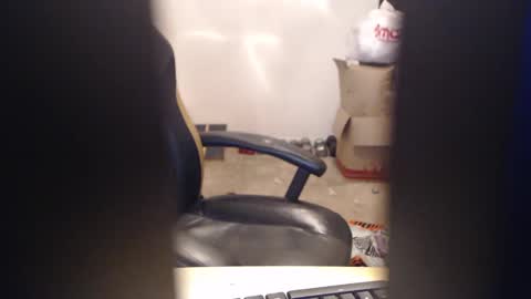 Snapshot of thedestion chatting on December 22, 5:12 am Destion online show from December 22, 5:12 am