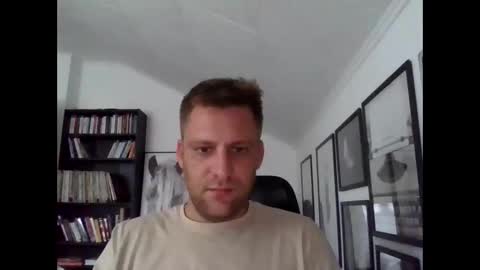 Snapshot of thedon2123 chatting on September 25, 3:38 pm thedon2123 online show from September 25, 3:38 pm