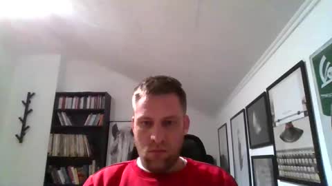 Snapshot of thedon2123 chatting on December 1, 3:50 pm thedon2123 online show from December 1, 3:50 pm