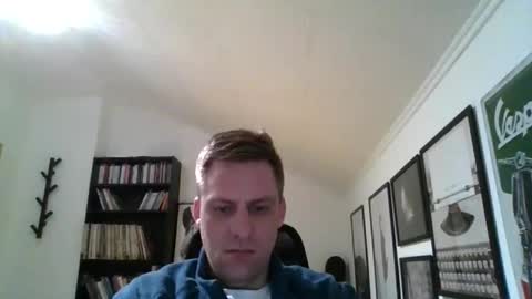 Snapshot of thedon2123 chatting on January 7, 3:47 pm thedon2123 online show from January 7, 3:47 pm