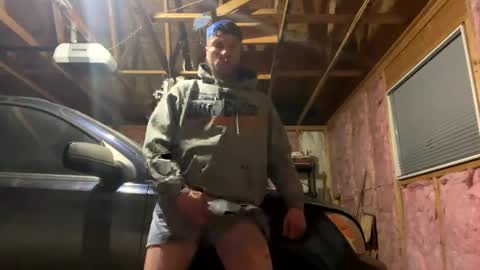 Carter Bates online show from February 22, 8:29 am