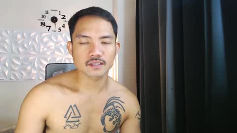 Jaycee online show from December 18, 5:21 pm