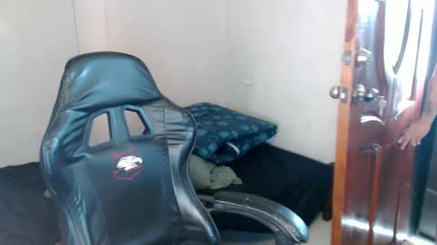 Jaycee online show from January 27, 4:20 am