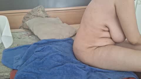 thegiselle online show from April 15, 10:00 am