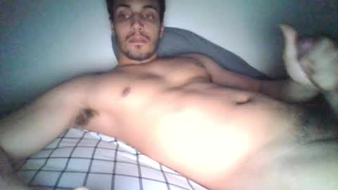 Snapshot of thegodbill4000 chatting on March 10, 12:18 am Thegodbill4000 online show from March 10, 12:18 am