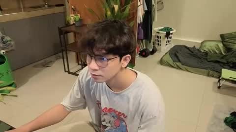 Green online show from April 5, 5:54 pm