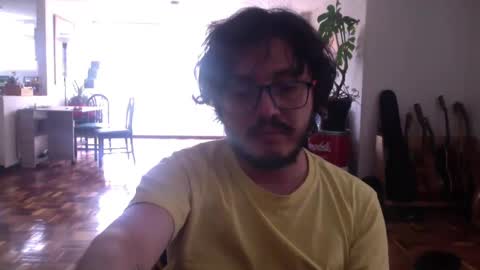 theguitarmistery online show from February 15, 6:04 pm