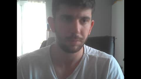 Snapshot of thehamlaaa chatting on October 17, 8:17 am thehamlaaa online show from October 17, 8:17 am