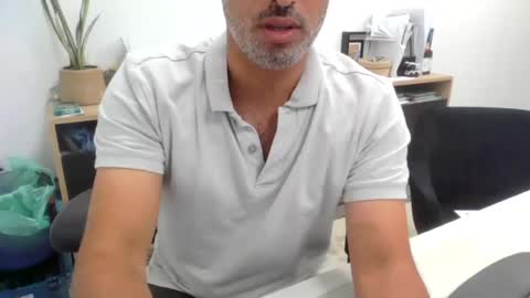 Snapshot of thehardcock2025 chatting on July 2, 5:30 pm thehardcock2025 online show from July 2, 5:30 pm