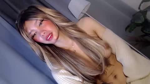 Snapshot of thehornygirl_laisa chatting on May 27, 1:35 am laisa online show from May 27, 1:35 am