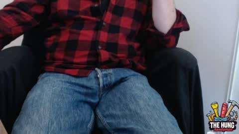 TheHungHandyman online show from April 28, 2:27 am