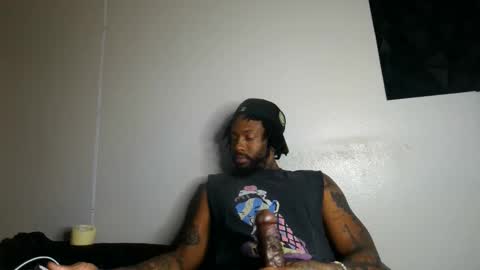 Snapshot of theinceptioncouple444 chatting on March 11, 1:22 am IXMCOUPLE444 online show from March 11, 1:22 am