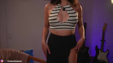 Iris online show from October 8, 11:57 pm