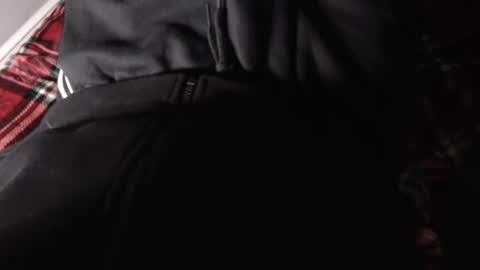 Snapshot of thejerk1974 chatting on January 4, 6:51 pm Liam online show from January 4, 6:51 pm