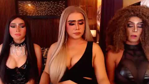 Snapshot of thelastdestroyerxx chatting on June 30, 11:55 am Paula online show from June 30, 11:55 am