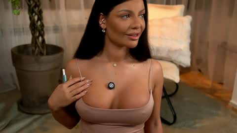 Madison online show from April 5, 3:04 am