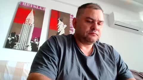 Snapshot of themastercomander chatting on April 22, 9:33 am Big Alpha Daddy Master online show from April 22, 9:33 am