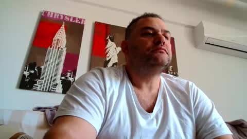 Snapshot of themastercomander chatting on April 25, 9:45 am Big Alpha Daddy Master online show from April 25, 9:45 am