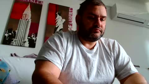 Snapshot of themastercomander chatting on May 10, 10:31 am Big Alpha Daddy Master online show from May 10, 10:31 am