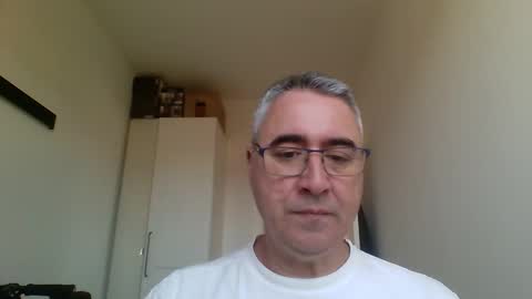 Themohican online show from April 4, 8:01 am