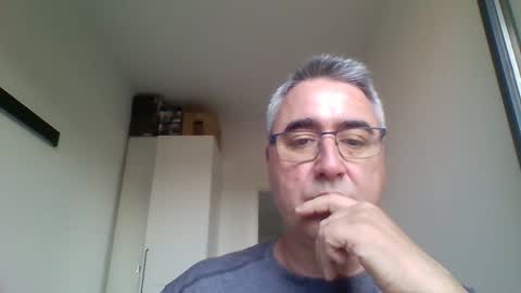 Themohican online show from April 25, 1:36 pm