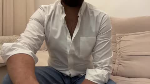Snapshot of themonarchgoat chatting on January 12, 6:05 pm TheMonarchGoat online show from January 12, 6:05 pm