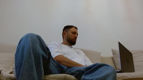 TheMonarchGoat online show from March 27, 3:12 pm