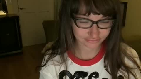 Cach Nelson online show from November 6, 8:48 am