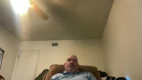 Snapshot of thenewganon chatting on June 27, 12:59 am thenewganon online show from June 27, 12:59 am