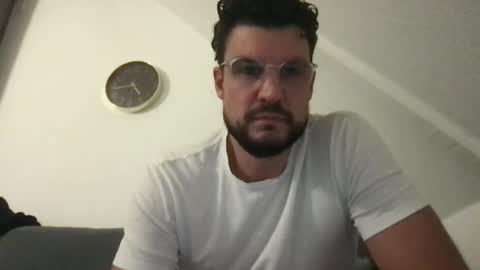 Snapshot of thenudeworldrover chatting on February 24, 8:36 pm thenudeworldrover online show from February 24, 8:36 pm