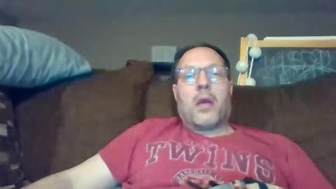 Snapshot of theo6974z chatting on April 28, 4:17 am theo6974z online show from April 28, 4:17 am