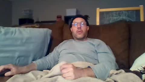 Snapshot of theo6974z chatting on May 27, 4:09 am theo6974z online show from May 27, 4:09 am