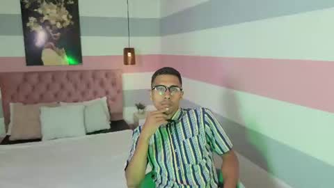 Theo online show from June 8, 1:11 pm
