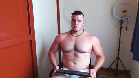 Theo  online show from February 14, 9:00 pm