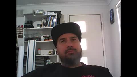 Snapshot of theozbeardguy chatting on November 4, 1:59 am aussiebeard online show from November 4, 1:59 am