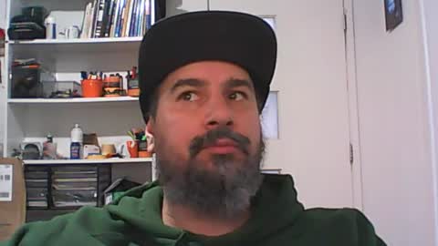 Snapshot of theozbeardguy chatting on June 19, 6:51 am aussiebeard online show from June 19, 6:51 am