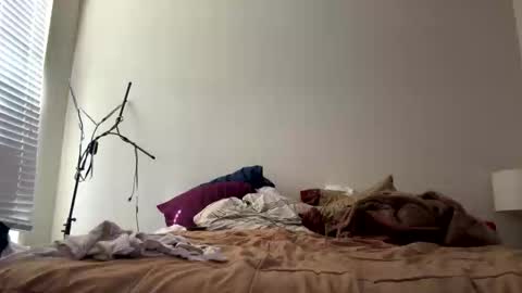 Snapshot of theperfectbbd chatting on September 21, 4:41 pm theperfectbbd online show from September 21, 4:41 pm