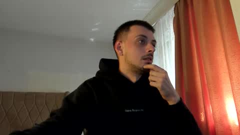 Snapshot of thepoorbatman chatting on September 30, 7:57 am thepoorbatman online show from September 30, 7:57 am