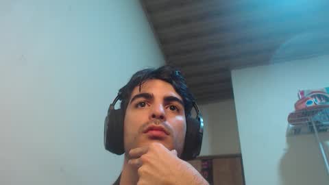 Santiago Enrique online show from October 22, 5:30 am