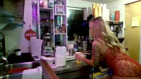 Snapshot of therealbabygofficial chatting on December 16, 1:22 pm therealbabygofficial online show from December 16, 1:22 pm