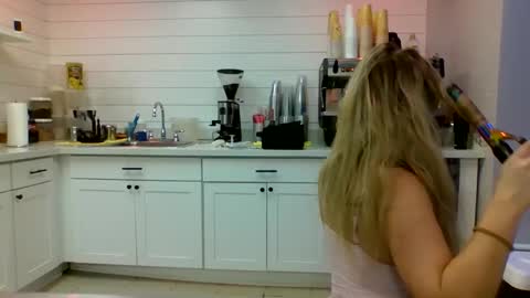 Snapshot of therealbabygofficial chatting on January 9, 12:41 pm therealbabygofficial online show from January 9, 12:41 pm