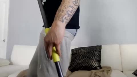 Snapshot of therealbdsmhotboy chatting on October 26, 2:56 pm therealbdsmhotboy online show from October 26, 2:56 pm