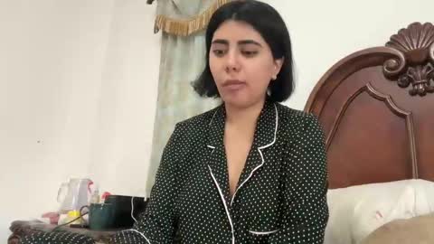 Snapshot of therealcamilabaddie chatting on December 22, 10:04 pm therealcamilabaddie online show from December 22, 10:04 pm