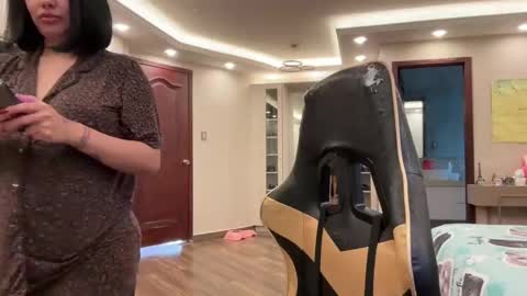 Snapshot of therealcamilabaddie chatting on September 23, 6:33 pm therealcamilabaddie online show from September 23, 6:33 pm