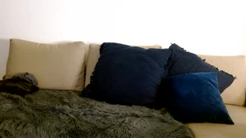 Yoshi online show from January 26, 10:24 pm