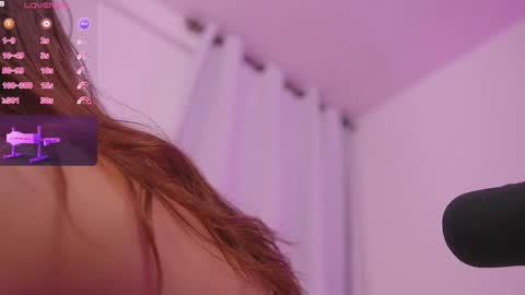 Snapshot of therealpeach_ chatting on January 25, 10:08 am    online show from January 25, 10:08 am