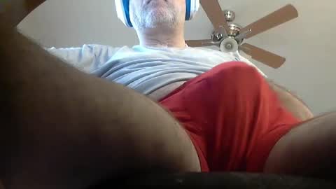 Snapshot of thereisnospoon1970 chatting on January 18, 8:30 pm Neo online show from January 18, 8:30 pm