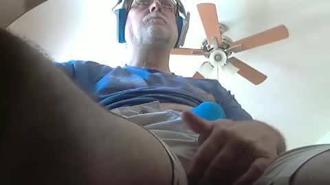 Snapshot of thereisnospoon1970 chatting on May 16, 6:39 pm Neo online show from May 16, 6:39 pm