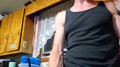 Snapshot of therizzler_1_of_1 chatting on June 21, 2:25 am therizzler_1_of_1 online show from June 21, 2:25 am
